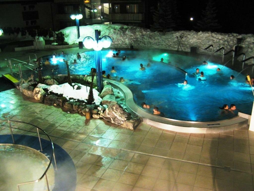 Floralp Leukerbad Luaran gambar