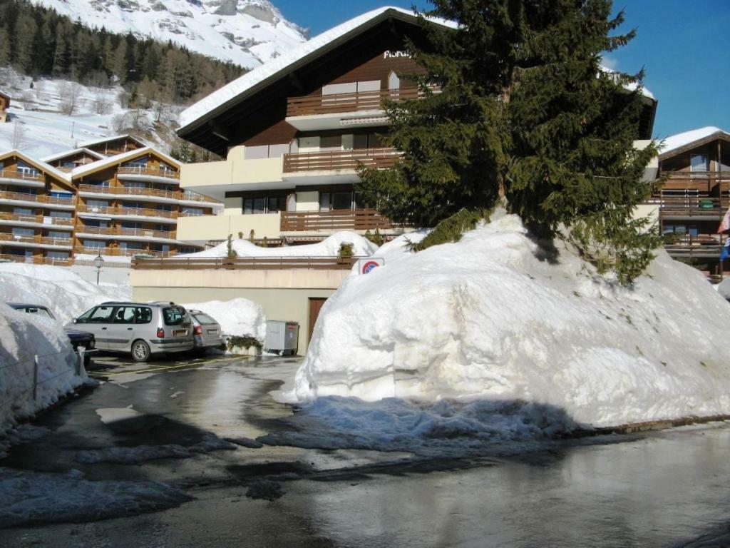 Floralp Leukerbad Luaran gambar