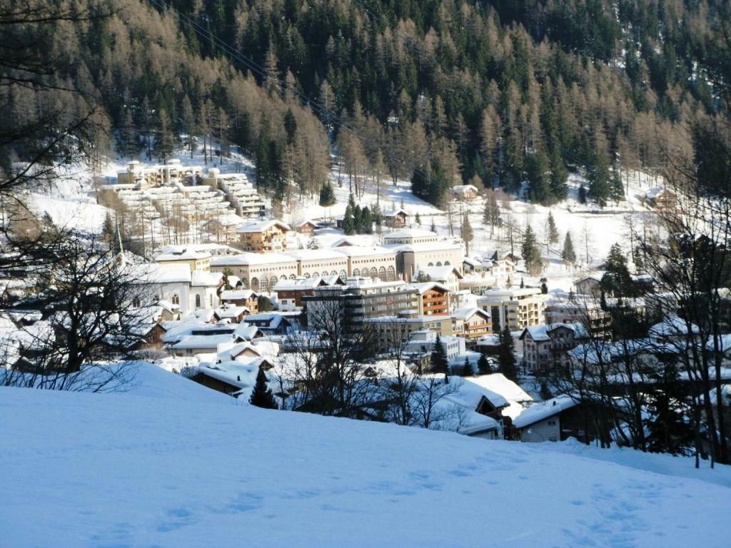 Floralp Leukerbad Luaran gambar